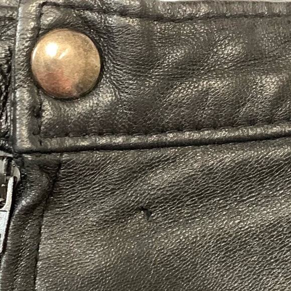 The Olde Hide House Black Leather Skirt - Picture 6 of 8